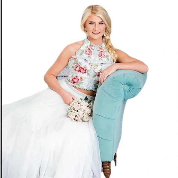Sherri Hill Formal Two Piece Gown Beading, Embroider Pearl, Prom Tulle floral - Picture 1 of 16